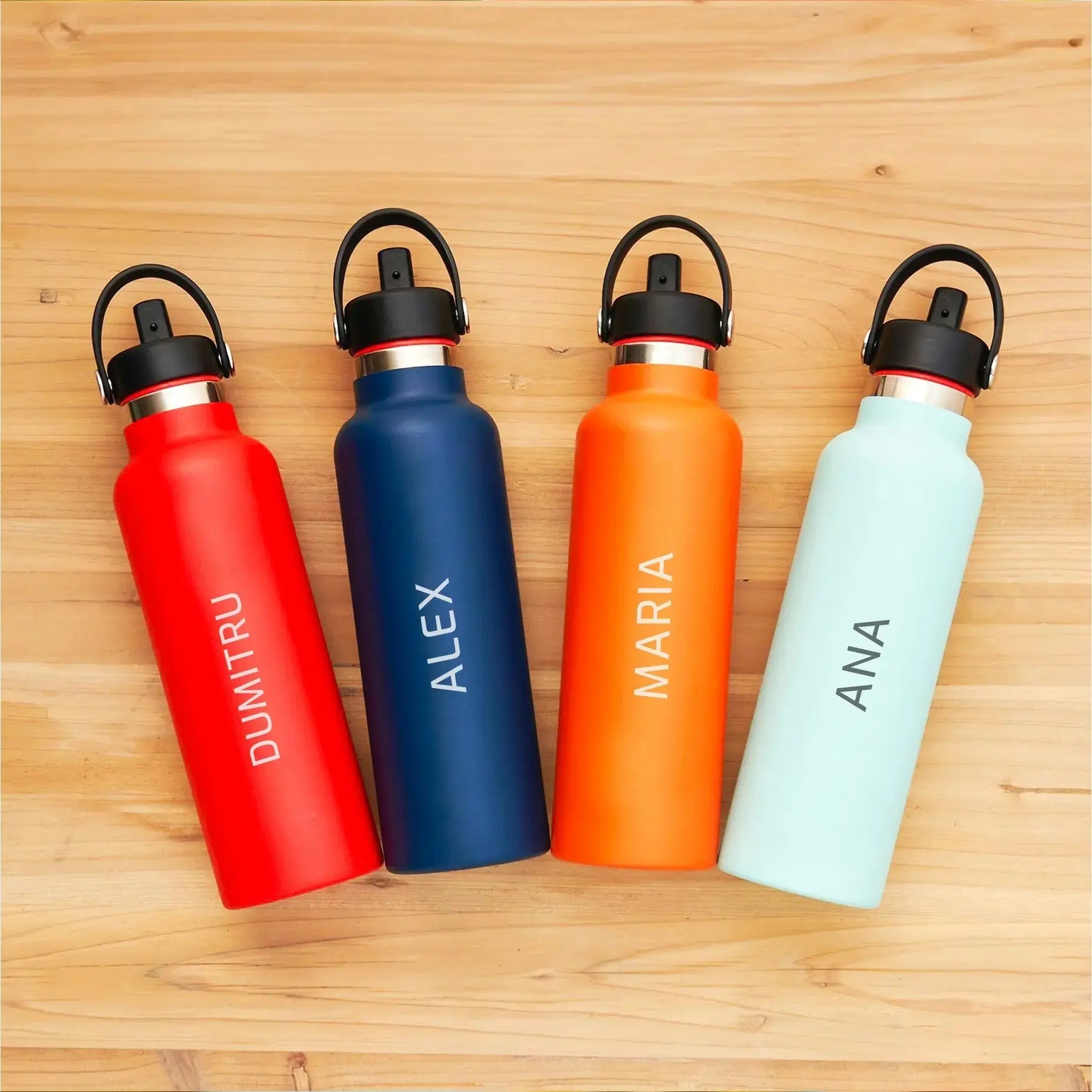 Thermos with temperature indicator 